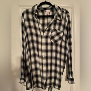 maternity shirt